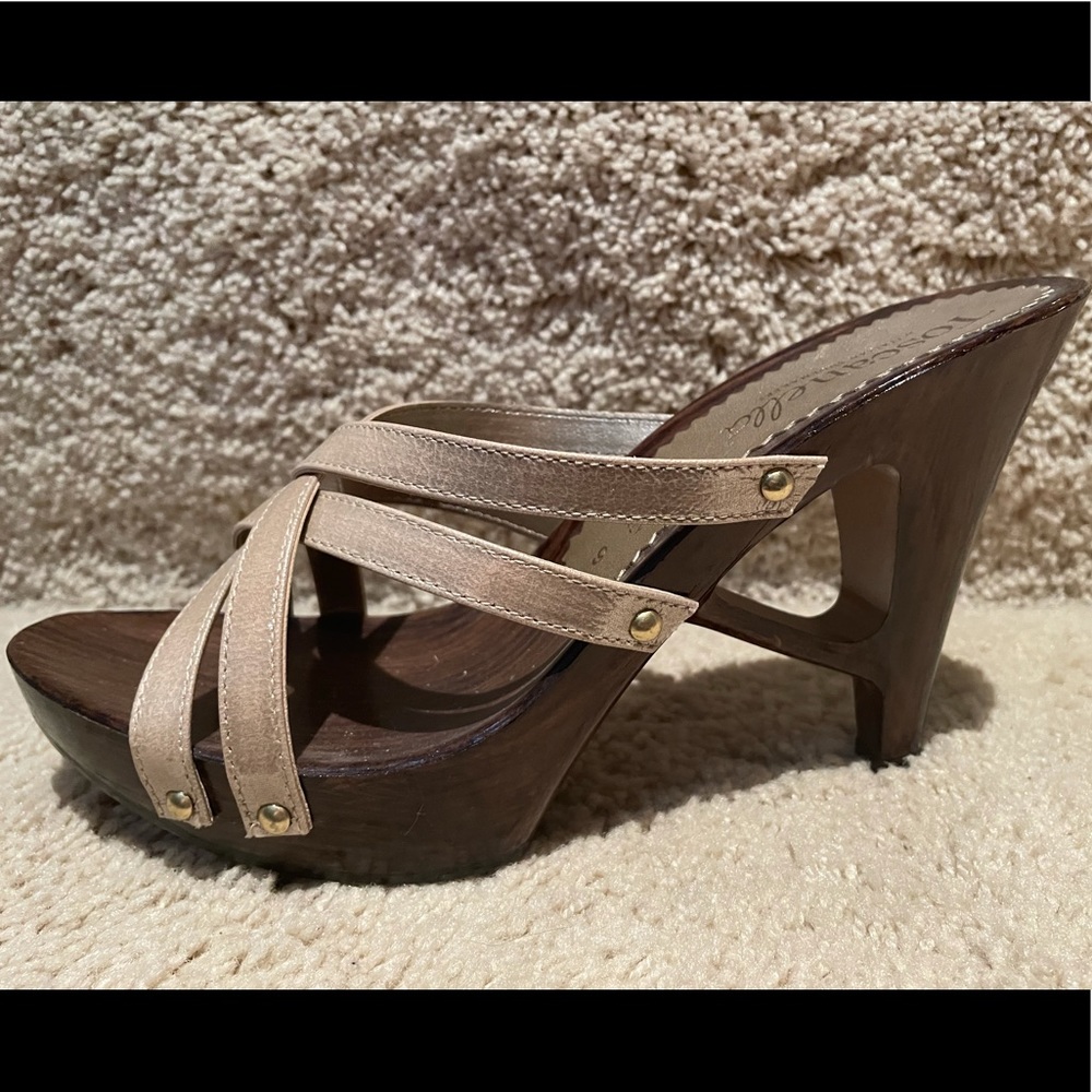 Lightweight Tan Wedge Heels New